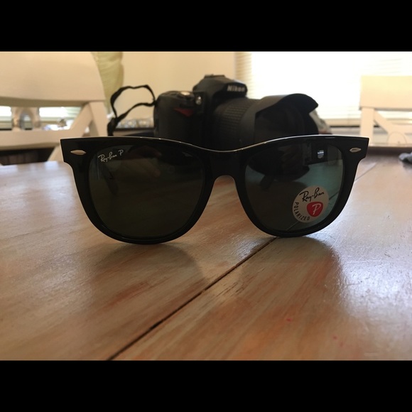 Ray Ban wayfarer, with glass polarized lenses, - Picture 1 of 7